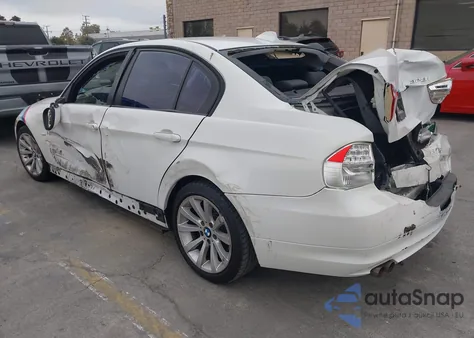 2011 BMW 328I z USA, uszkodzony, nr VIN WBAPH5G59BNM75221